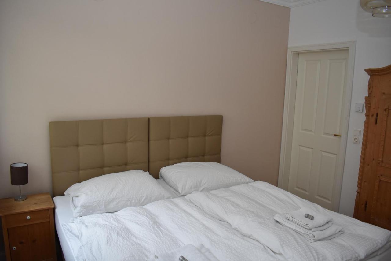 Alte Post Greifenstein Appartement Buitenkant foto