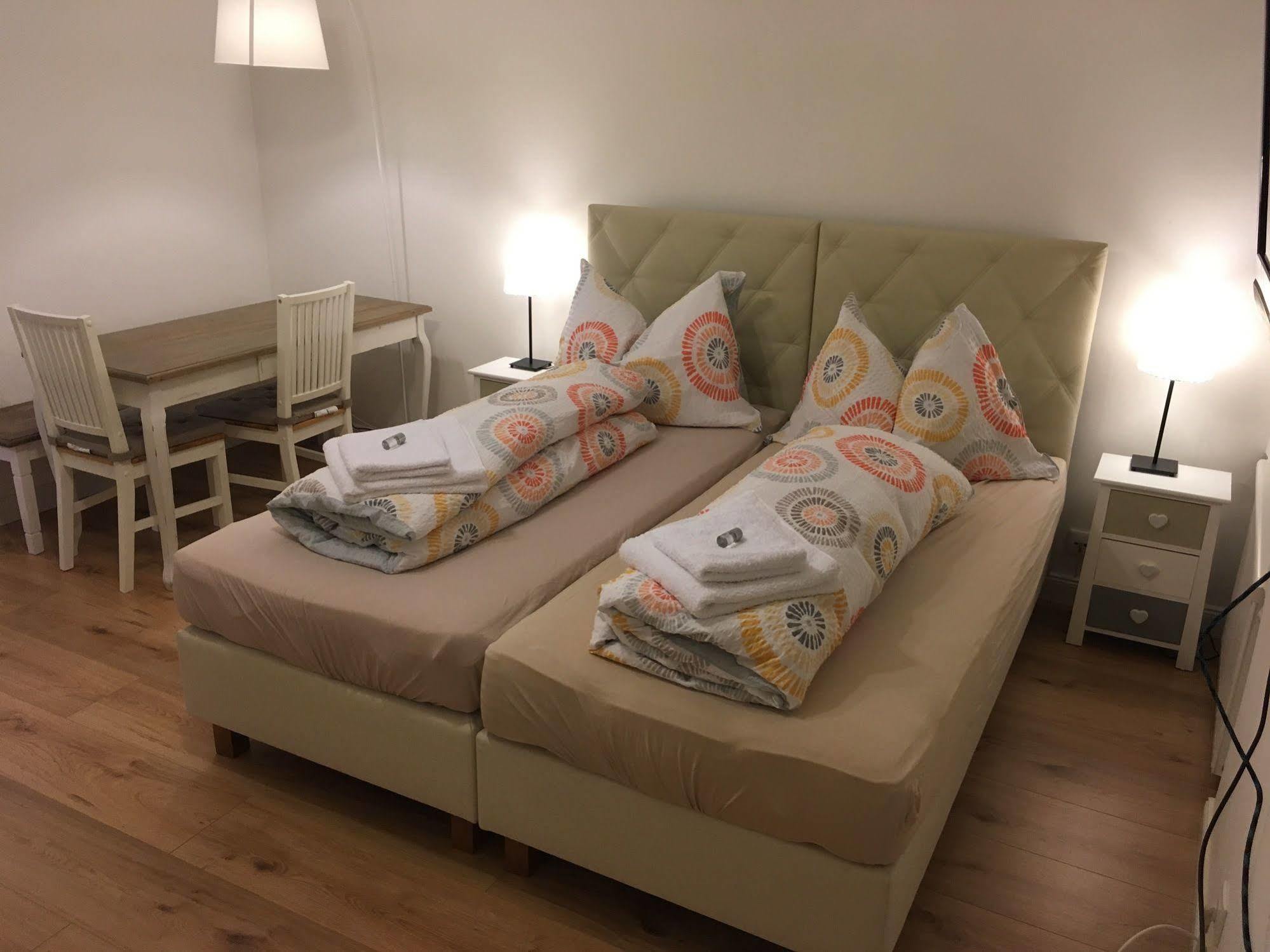 Alte Post Greifenstein Appartement Buitenkant foto